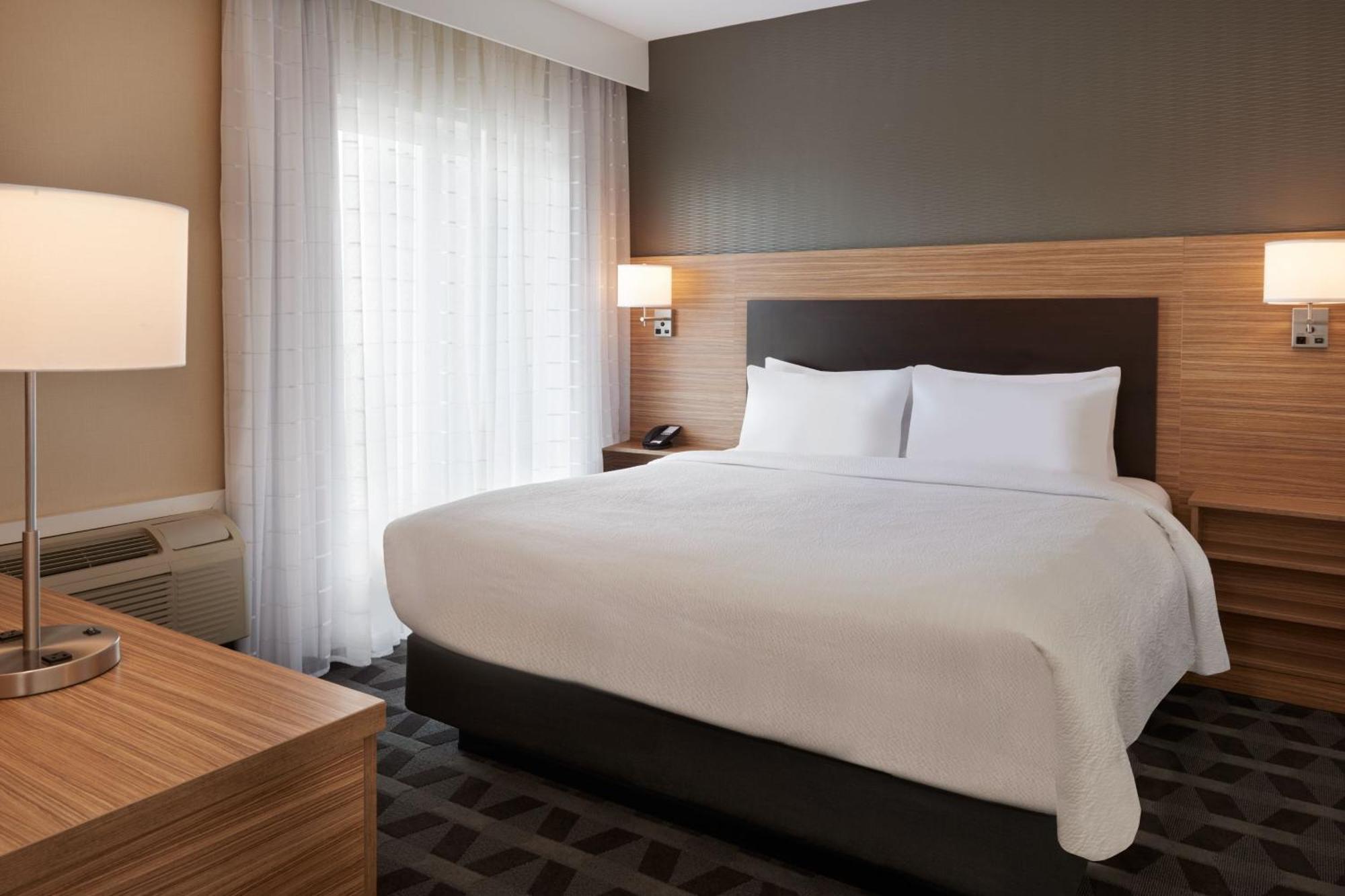 Towneplace Suites By Marriott Toronto Oakville Kültér fotó